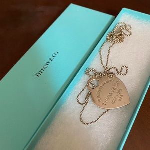 Return to Tiffany Large heart pendant & chain